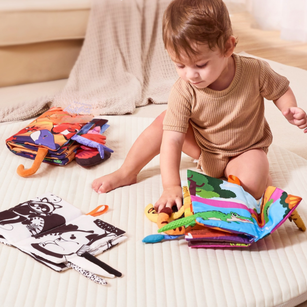 Set 3 Carti Educative si Fosnitoare pentru Bebelusi Tumama®